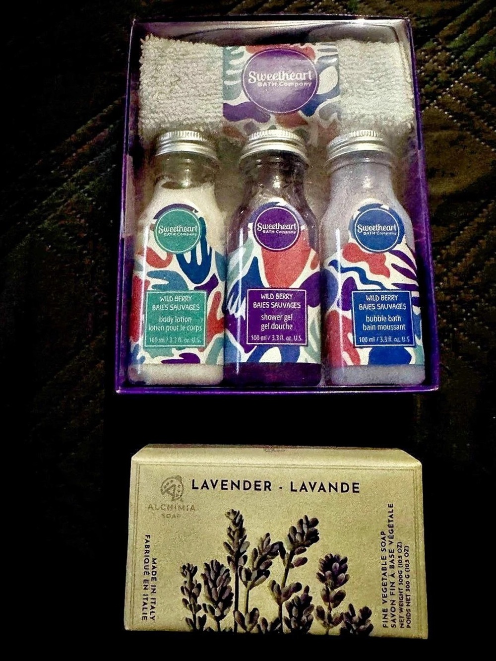 Sweetheart Wild Berry Bath Collection Gift Set NWT & bar of lavender soap